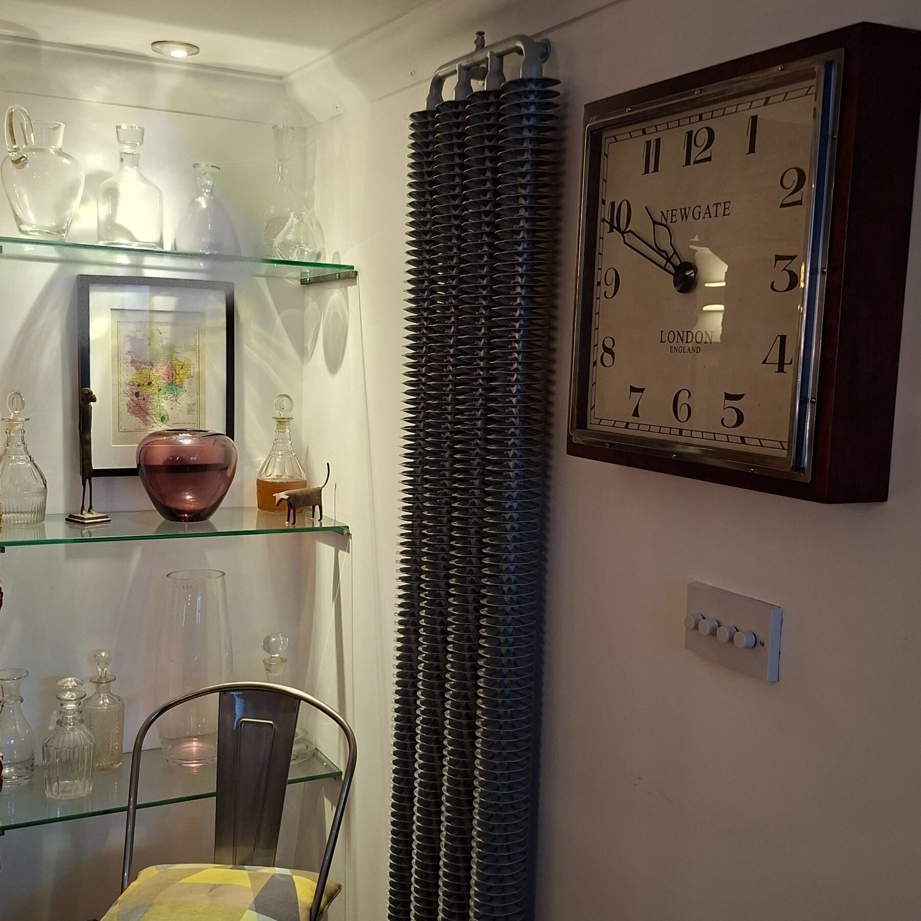 Sculptural radiator and collected objects